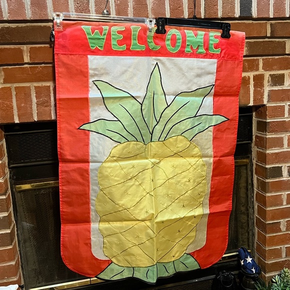 Vintage 90s Welcome W/ Pineapple Flag - Picture 1 of 14